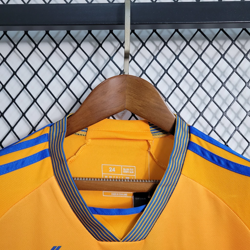 Kit de Uniforme Infantil do Tigres I 2023-2024 Kit de Uniforme Infantil do Tigres I 2023-2024