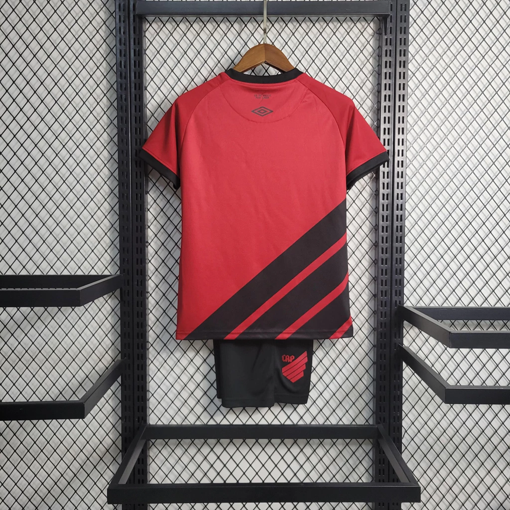 Kit de Uniforme Infantil do Atlhetico Paranaense I 2023-2024 Kit de Uniforme Infantil do Atlhetico Paranaense I 2023-2024