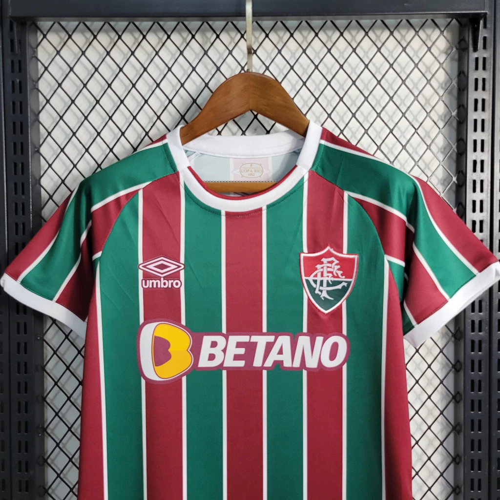 Kit de Uniforme Infantil do Fluminense I 2023-2024 Kit de Uniforme Infantil do Fluminense I 2023-2024
