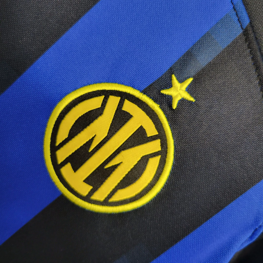Kit de Uniforme Infantil do Inter de Milão I 2023-2024 Kit de Uniforme Infantil do Inter de Milão I 2023-2024