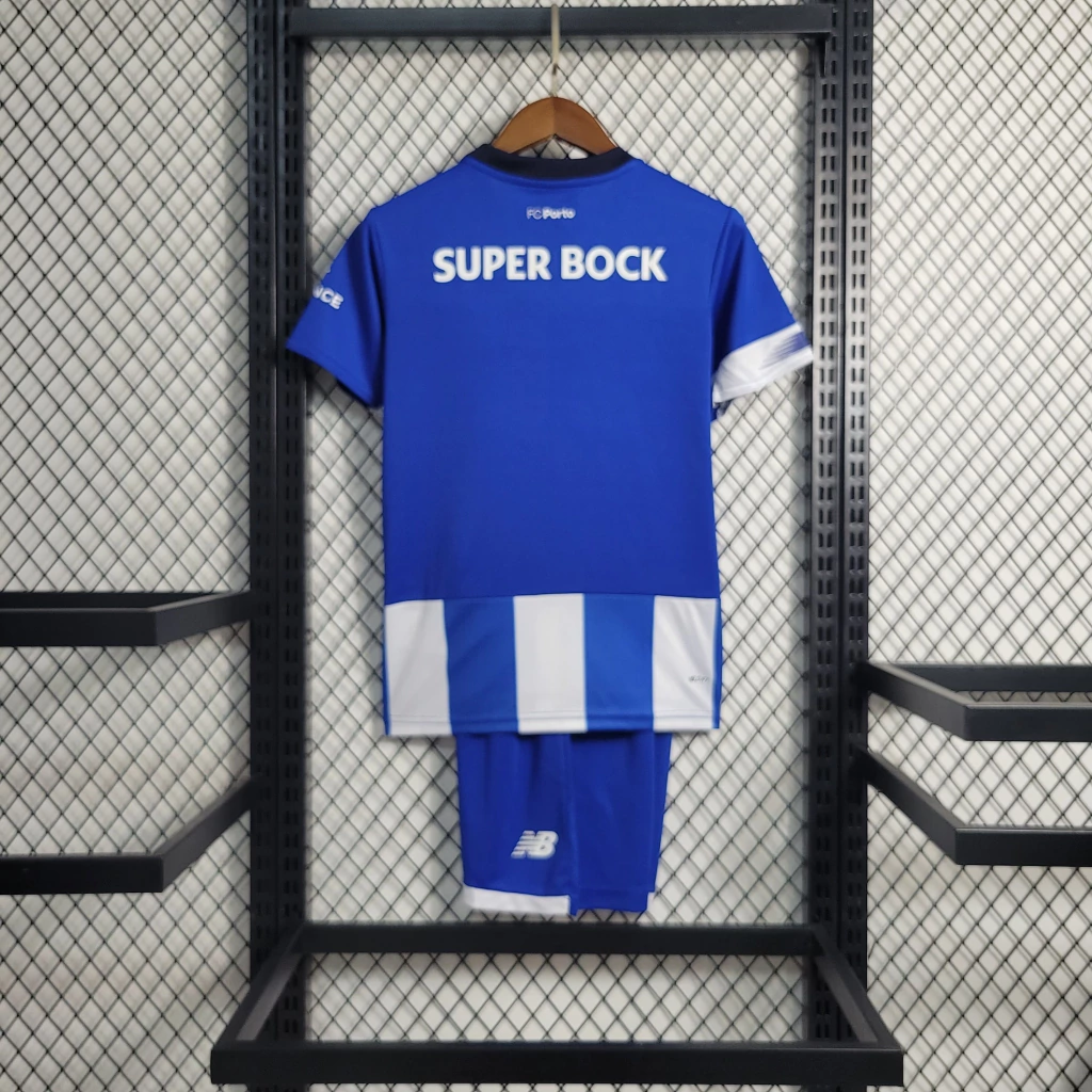 Kit de Uniforme Infantil do Porto I 2023-2024 Kit de Uniforme Infantil do Porto I 2023-2024