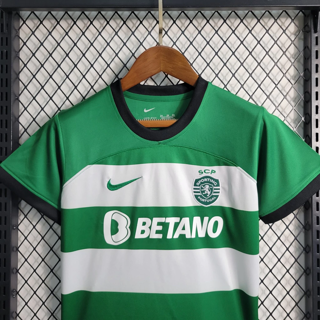 Kit de Uniforme Infantil do Sporting I 2023-2024 Kit de Uniforme Infantil do Sporting I 2023-2024