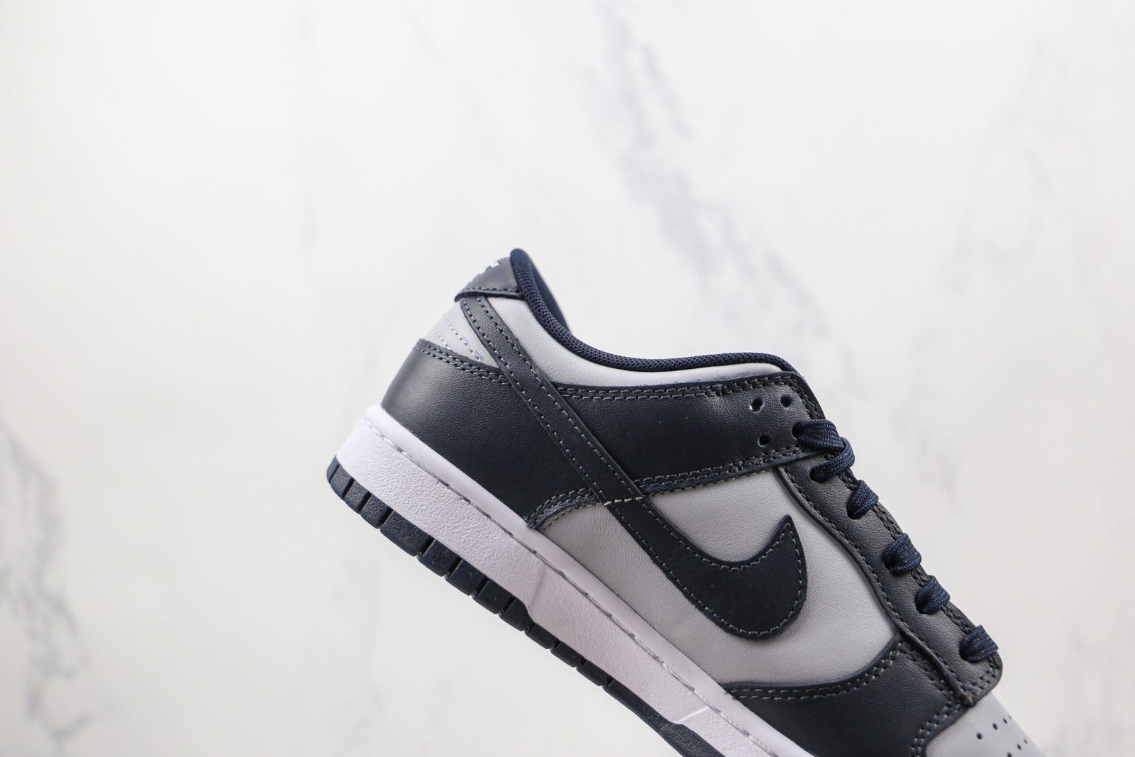 Nike Dunk Low Georgetown Nike Dunk Low Georgetown