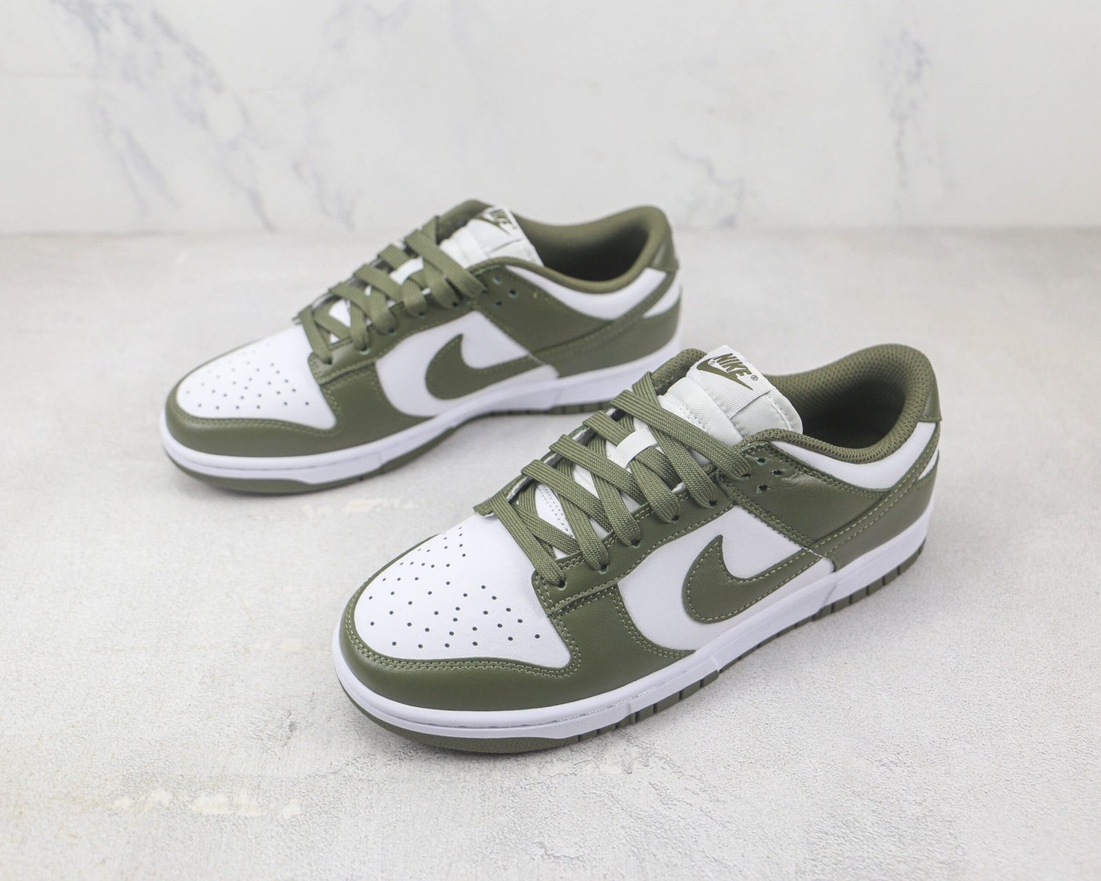 Nike Dunk Low Medium Olive Nike Dunk Low Medium Olive