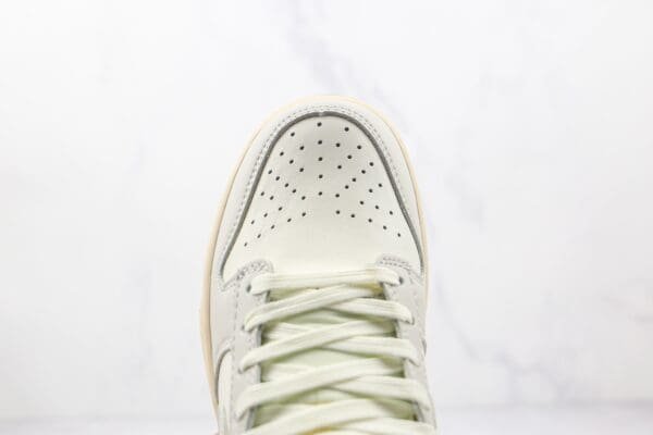 Nike Dunk Low Light Bone