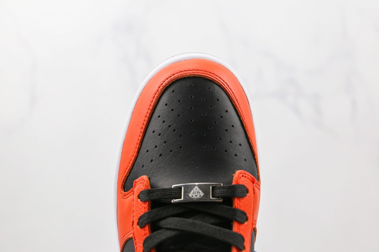 Nike Dunk Low EMB NBA 75th Anniversary Knicks Nike Dunk Low EMB NBA 75th Anniversary Knicks