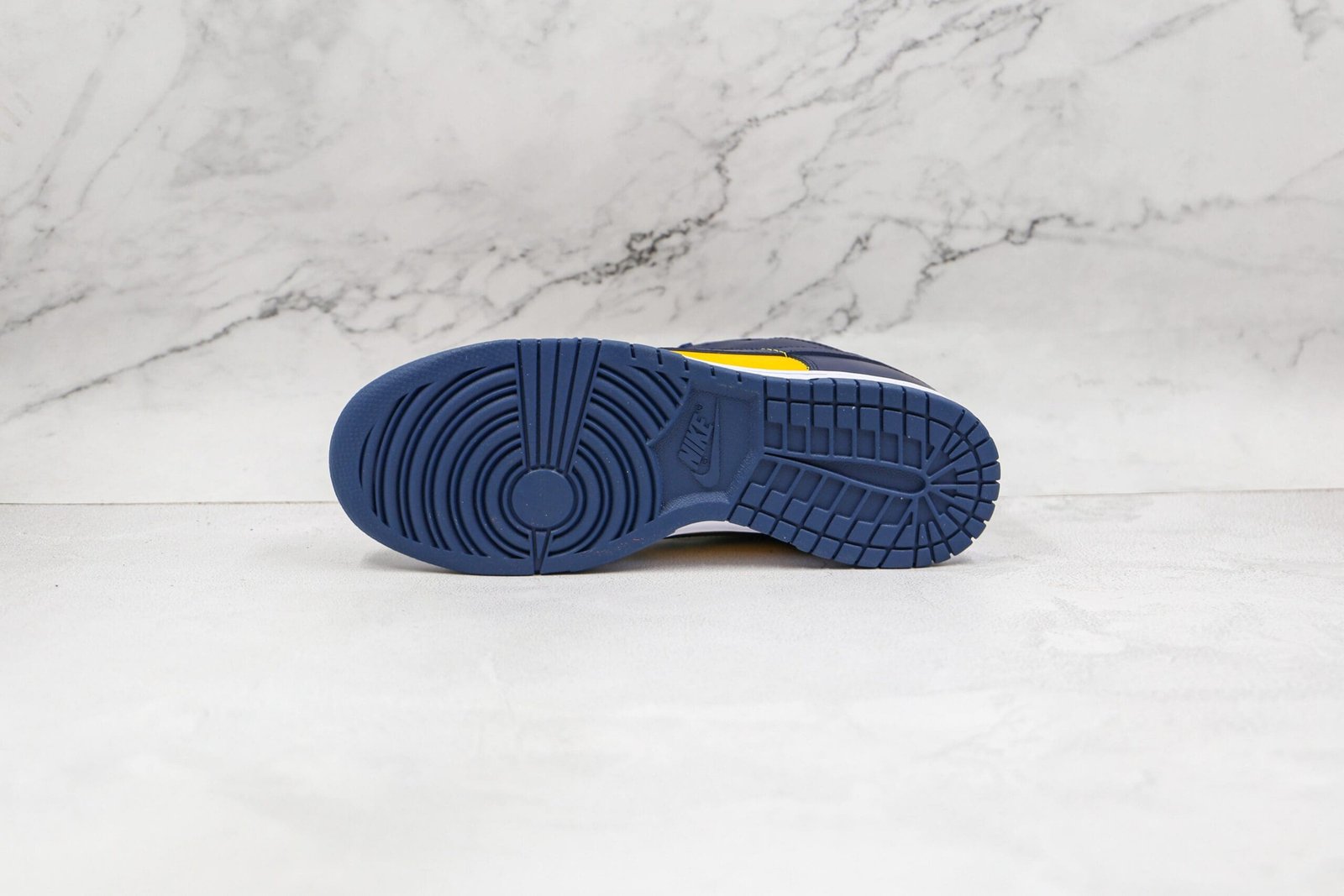 Nike Dunk Low Michigan Nike Dunk Low Michigan
