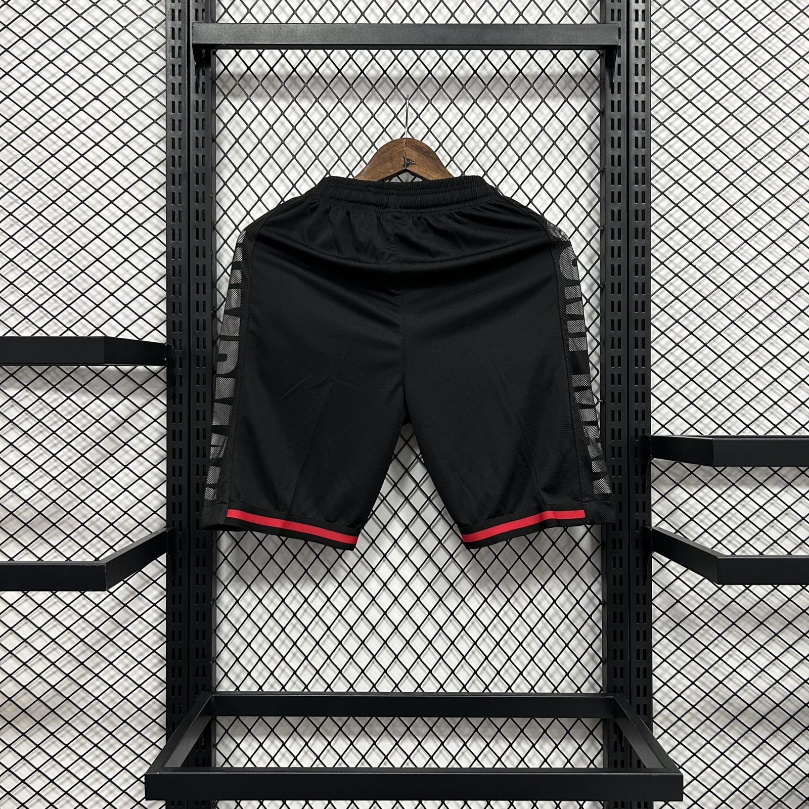 Bermudas do Jordan Branca e Preta Bermudas do Jordan Branca e Preta