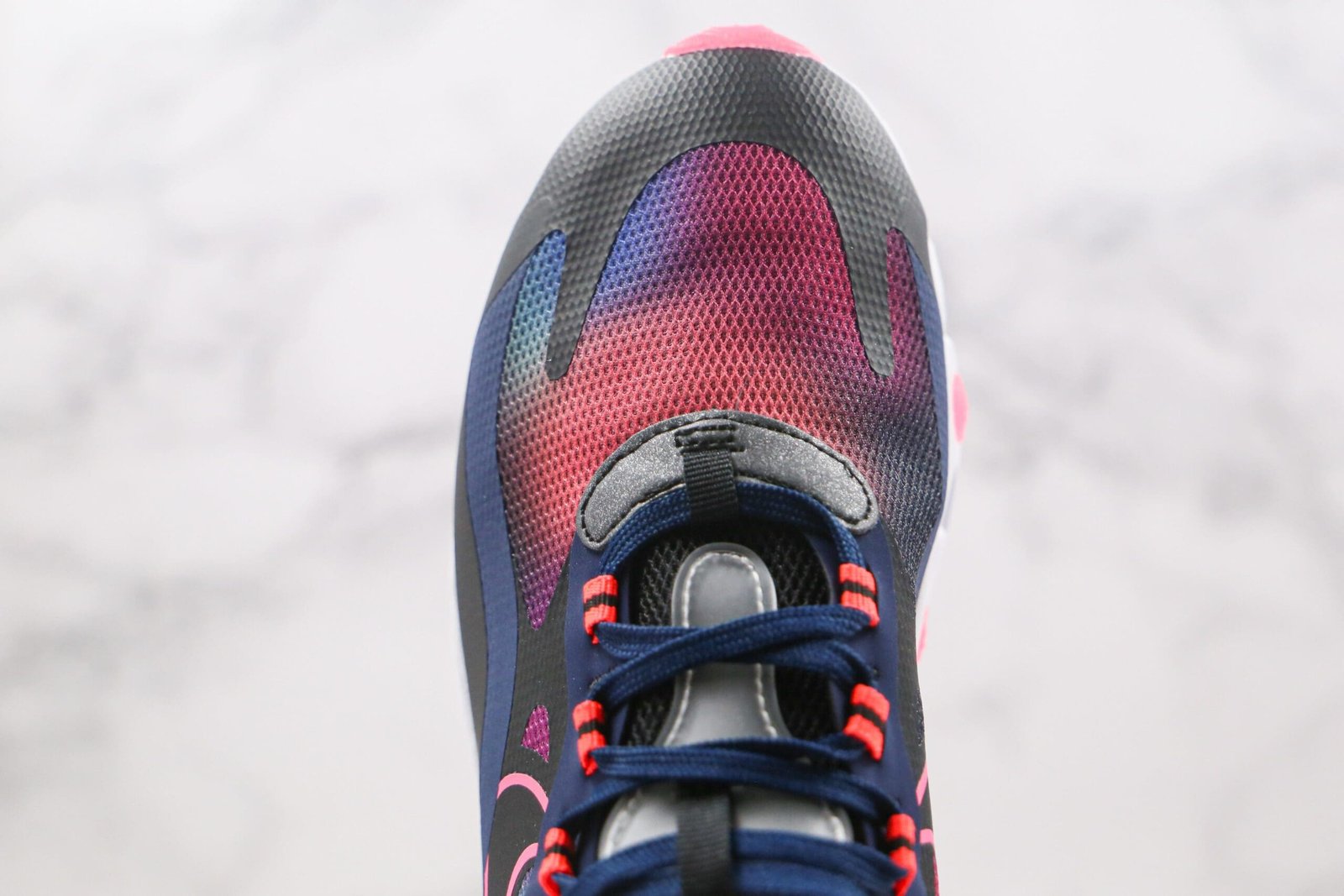 Nike Air Max 270 React Midnight Navy Hyper Pink Nike Air Max 270 React Midnight Navy Hyper Pink