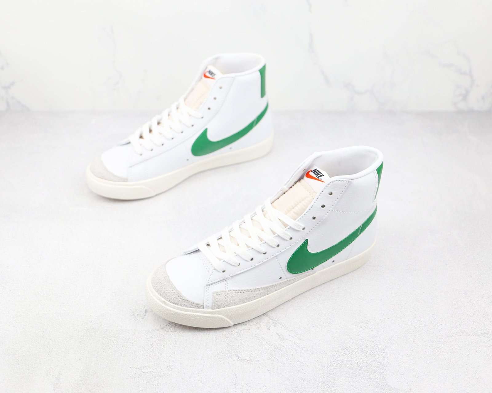 Nike Blazer Mid 77 White Pine Green Nike Blazer Mid 77 White Pine Green
