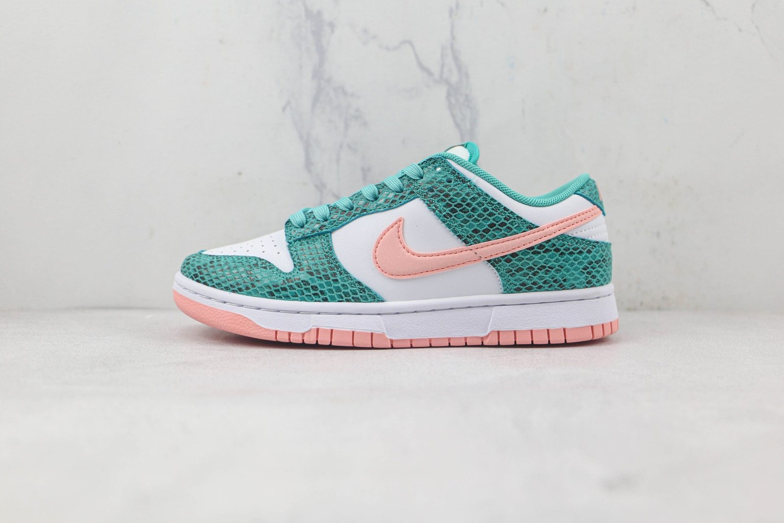 Nike Dunk Low SnakeSkin Nike Dunk Low SnakeSkin