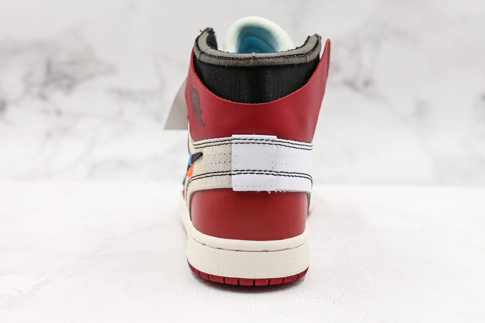 Nike Jordan 1 Retro High x Off White Chicago Nike Jordan 1 Retro High x Off White Chicago