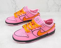 Nike SB Dunk Low The Powerpuff Girls Blossom Nike SB Dunk Low The Powerpuff Girls Blossom