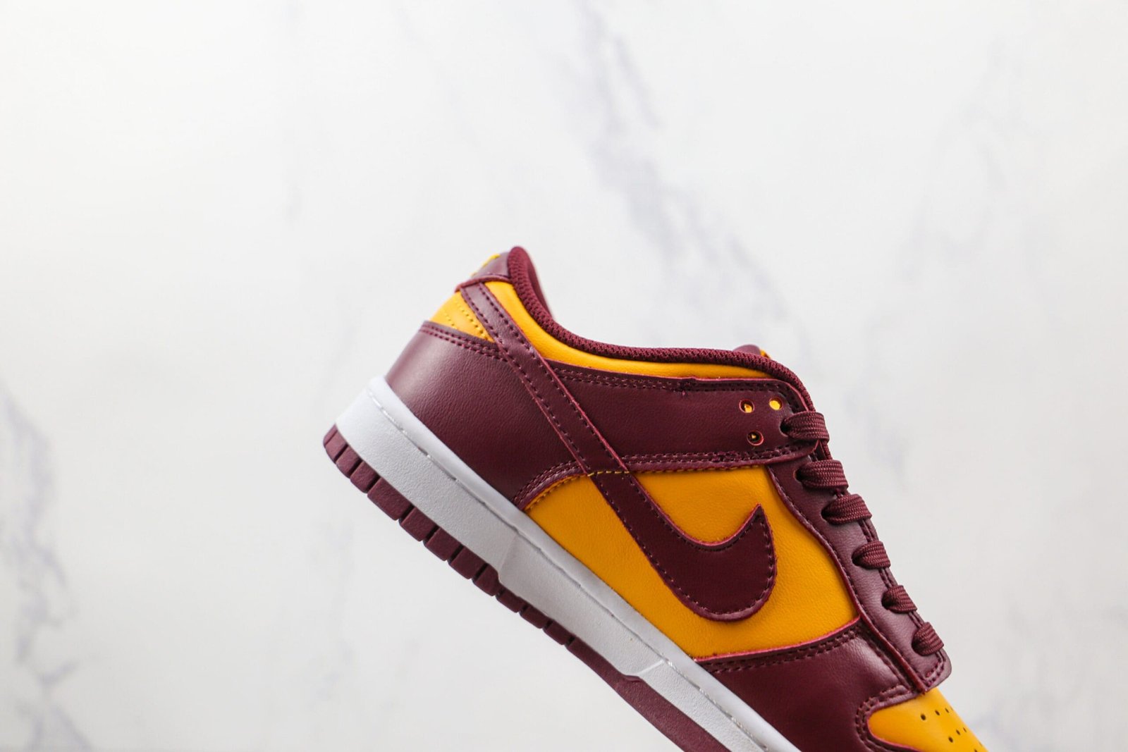 Nike Dunk Low Midas Gold Nike Dunk Low Midas Gold