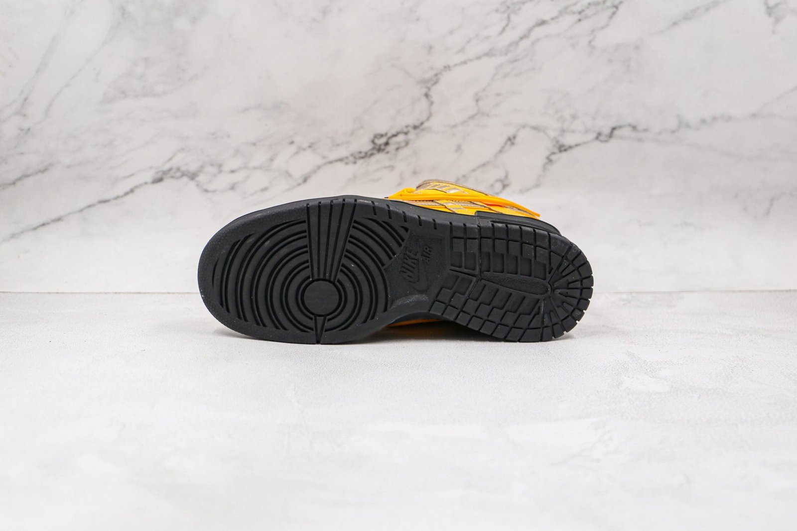 Nike Air Rubber Dunk Off-White University Gold Nike Air Rubber Dunk Off-White University Gold