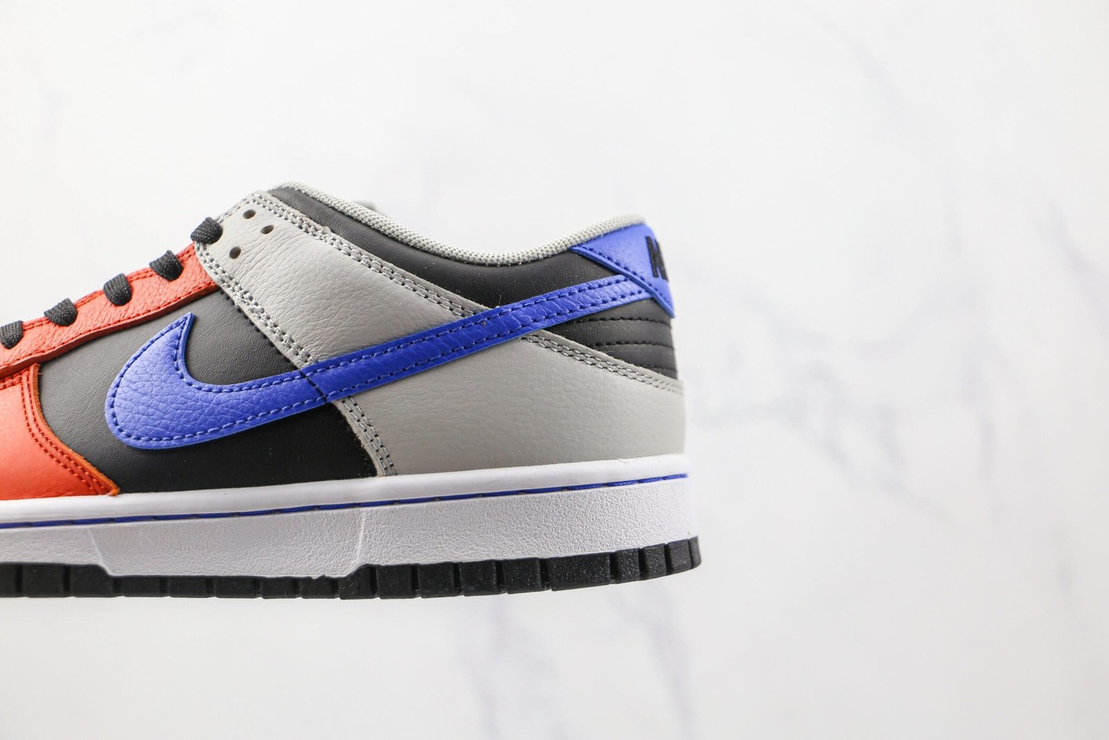 Nike Dunk Low EMB NBA 75th Anniversary Knicks Nike Dunk Low EMB NBA 75th Anniversary Knicks