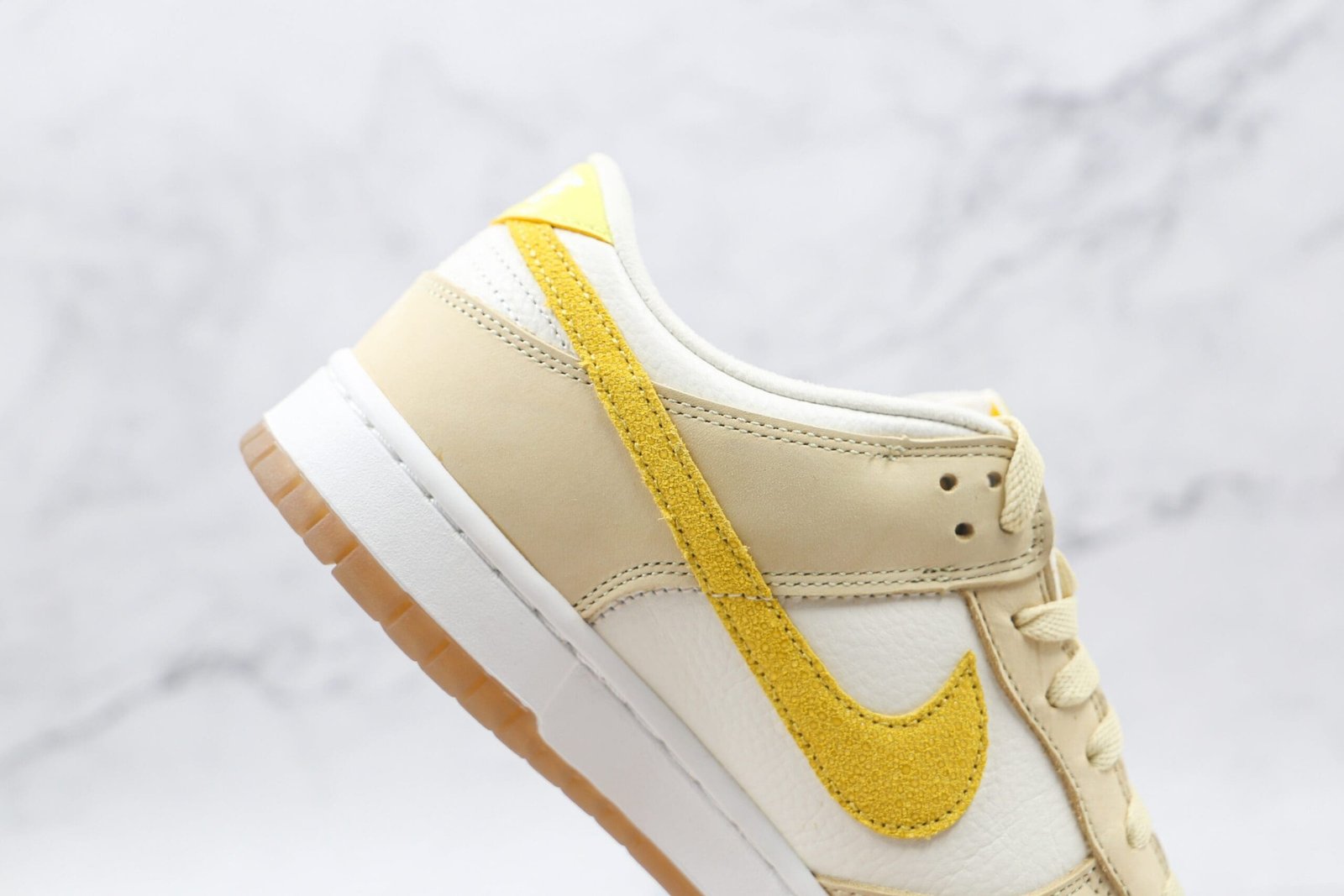 Nike Dunk Low Lemon Drop Nike Dunk Low Lemon Drop