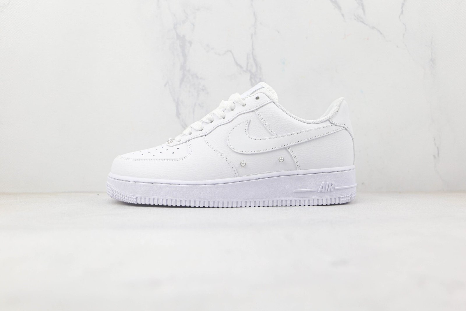 Nike Air Force 1 Pearl White Nike Air Force 1 Pearl White