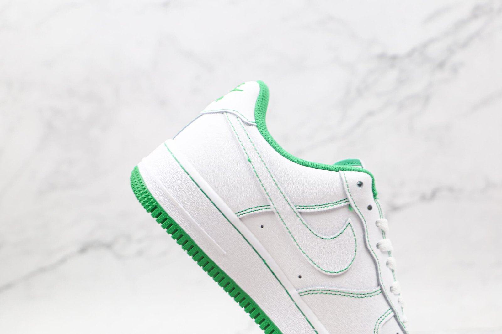 Nike Air Force 1 '07 Contrast Stitch - White Pine Green Nike Air Force 1 '07 Contrast Stitch - White Pine Green