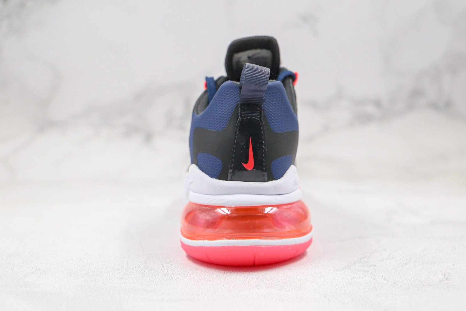 Nike Air Max 270 React Midnight Navy Hyper Pink Nike Air Max 270 React Midnight Navy Hyper Pink