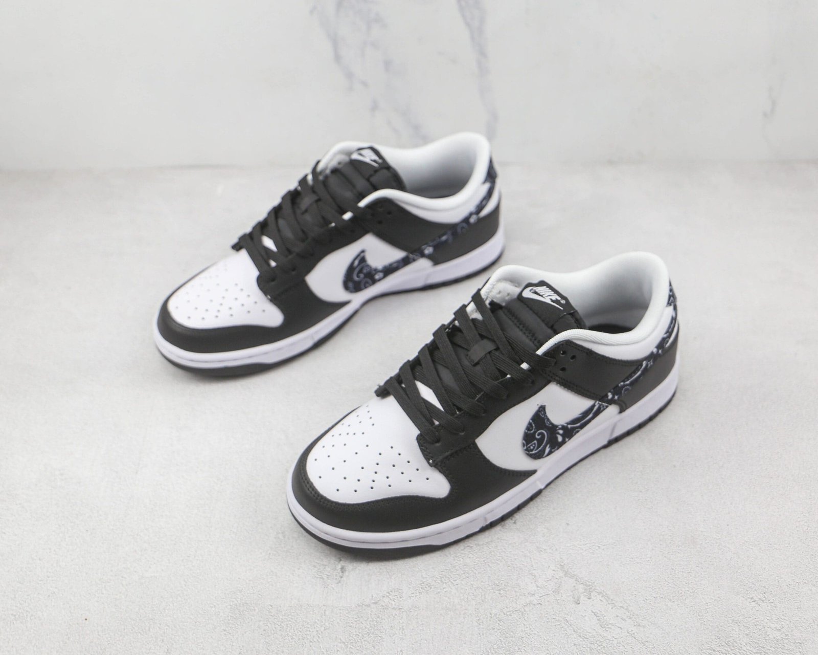 Nike Dunk Low Black Paisley Nike Dunk Low Black Paisley