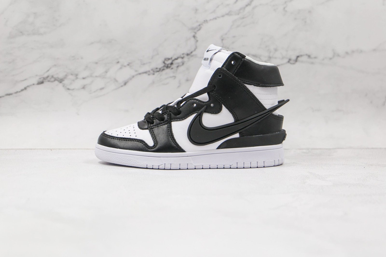 Nike Dunk High Ambush Black White Nike Dunk High Ambush Black White