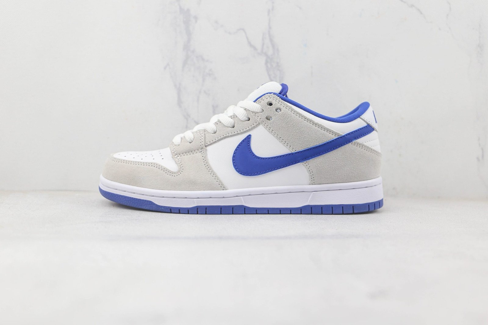 Nike Dunk Low Pro SB Matte Silver Varsity Royal Nike Dunk Low Pro SB Matte Silver Varsity Royal