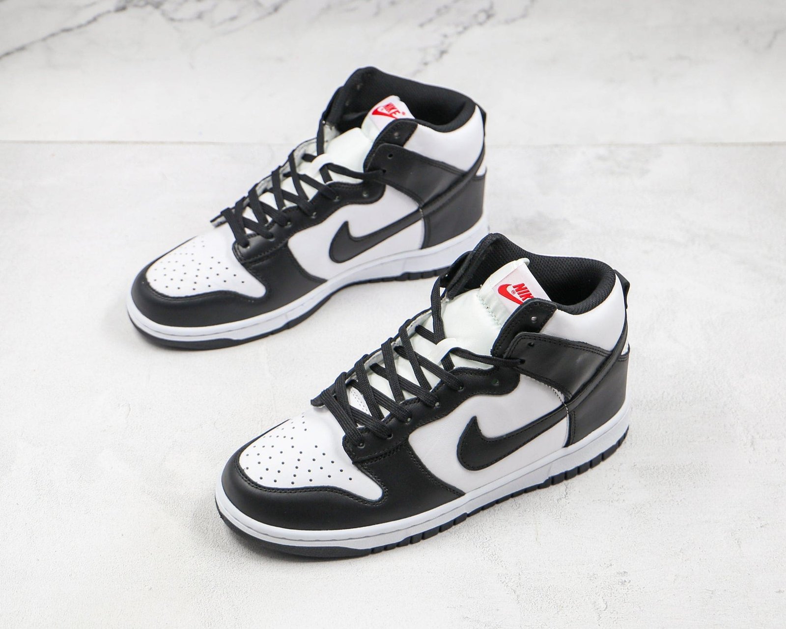 Nike Dunk High Panda Nike Dunk High Panda