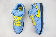 Nike SB Dunk Low The Powerpuff Girls Bubbles Nike SB Dunk Low The Powerpuff Girls Bubbles