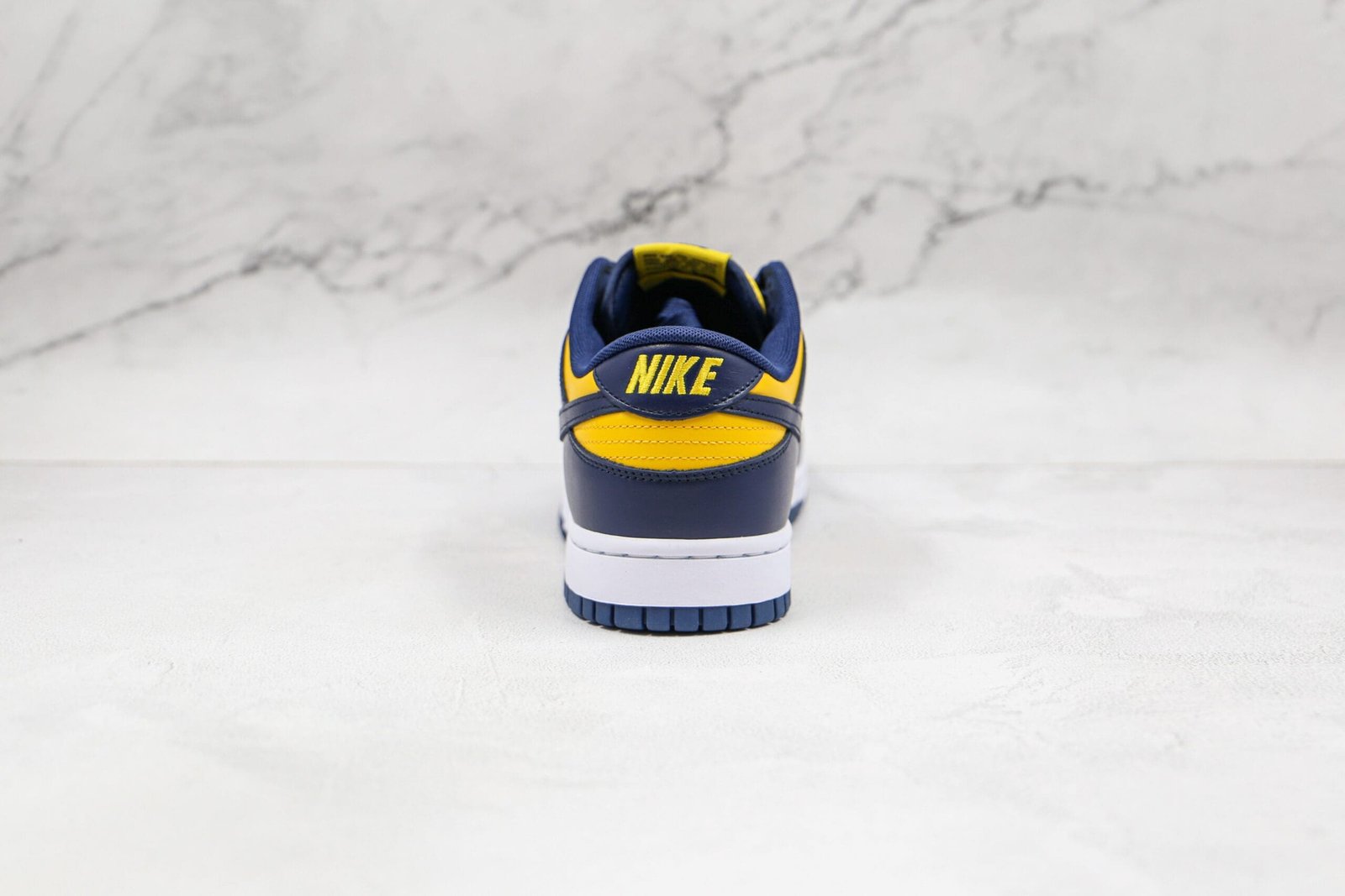 Nike Dunk Low Michigan Nike Dunk Low Michigan