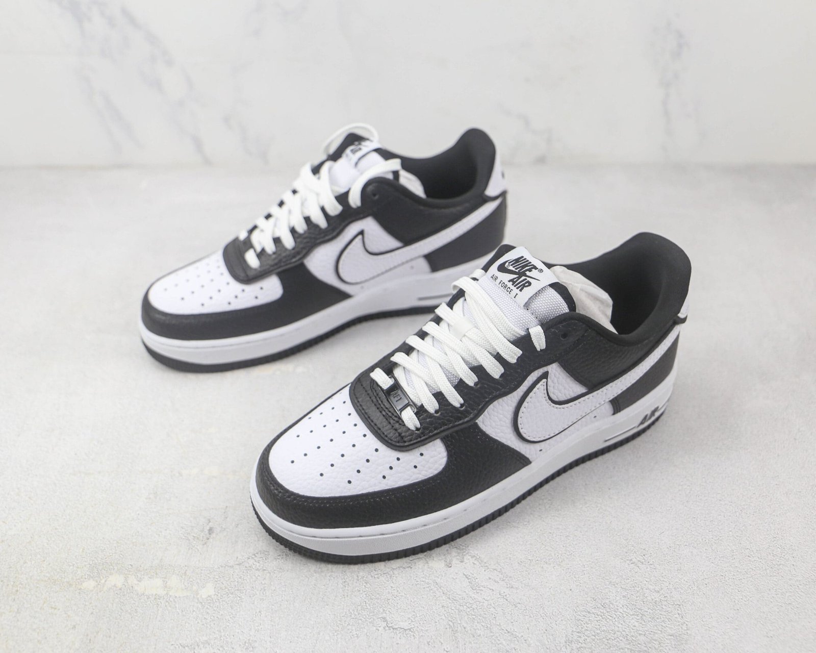 Nike Air Force 1 Panda Nike Air Force 1 Panda