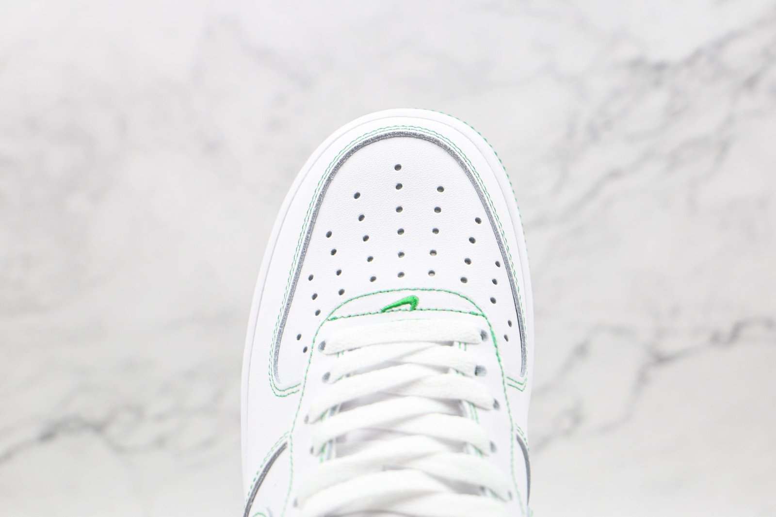 Nike Air Force 1 '07 Contrast Stitch - White Pine Green Nike Air Force 1 '07 Contrast Stitch - White Pine Green