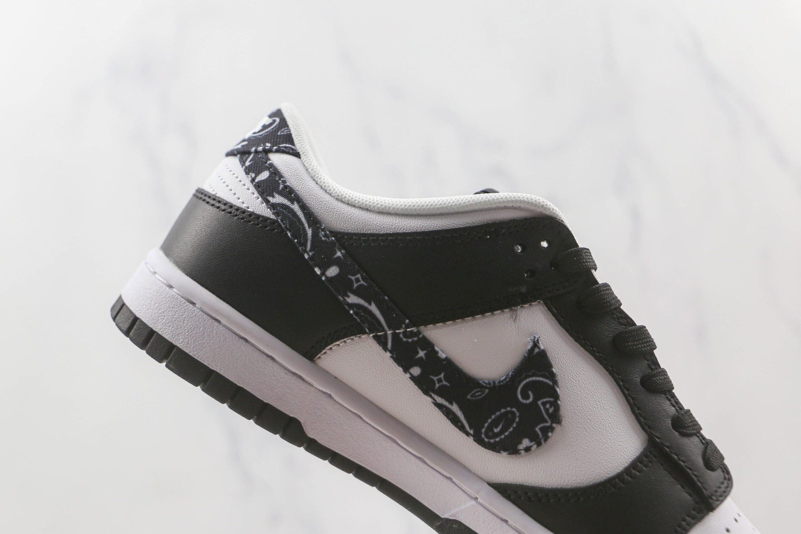 Nike Dunk Low Black Paisley Nike Dunk Low Black Paisley