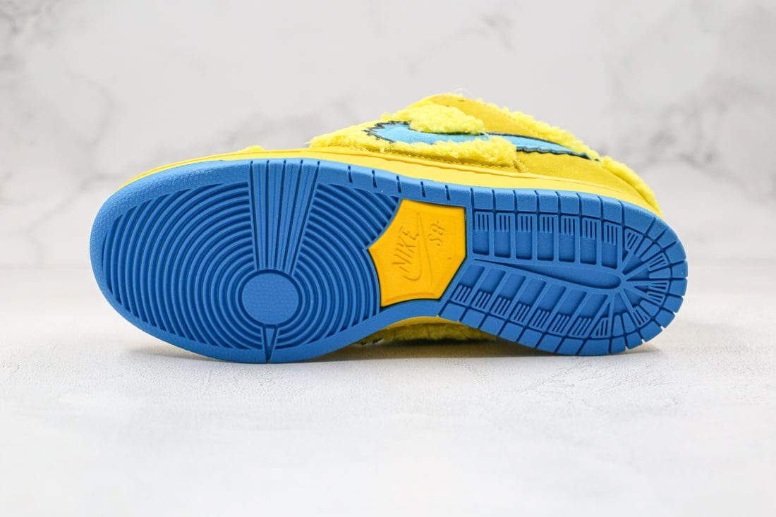 Nike SB Dunk Low Grateful Dead Bears Opti Yellow Nike SB Dunk Low Grateful Dead Bears Opti Yellow