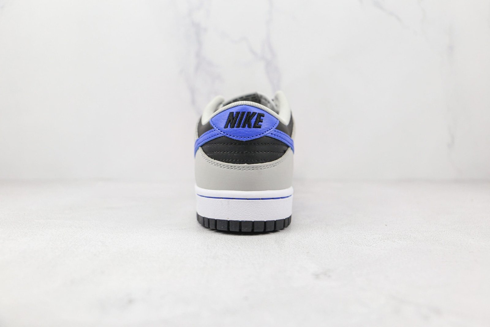Nike Dunk Low EMB NBA 75th Anniversary Knicks Nike Dunk Low EMB NBA 75th Anniversary Knicks