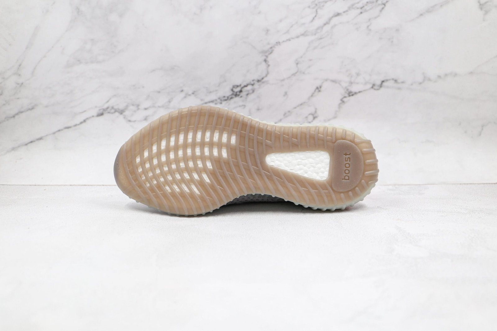 Adidas Yeezy Boost 350 V2 Tail Light Adidas Yeezy Boost 350 V2 Tail Light