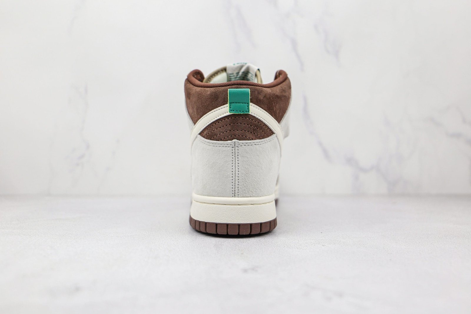 Nike Dunk High Light Chocolate Nike Dunk High Light Chocolate