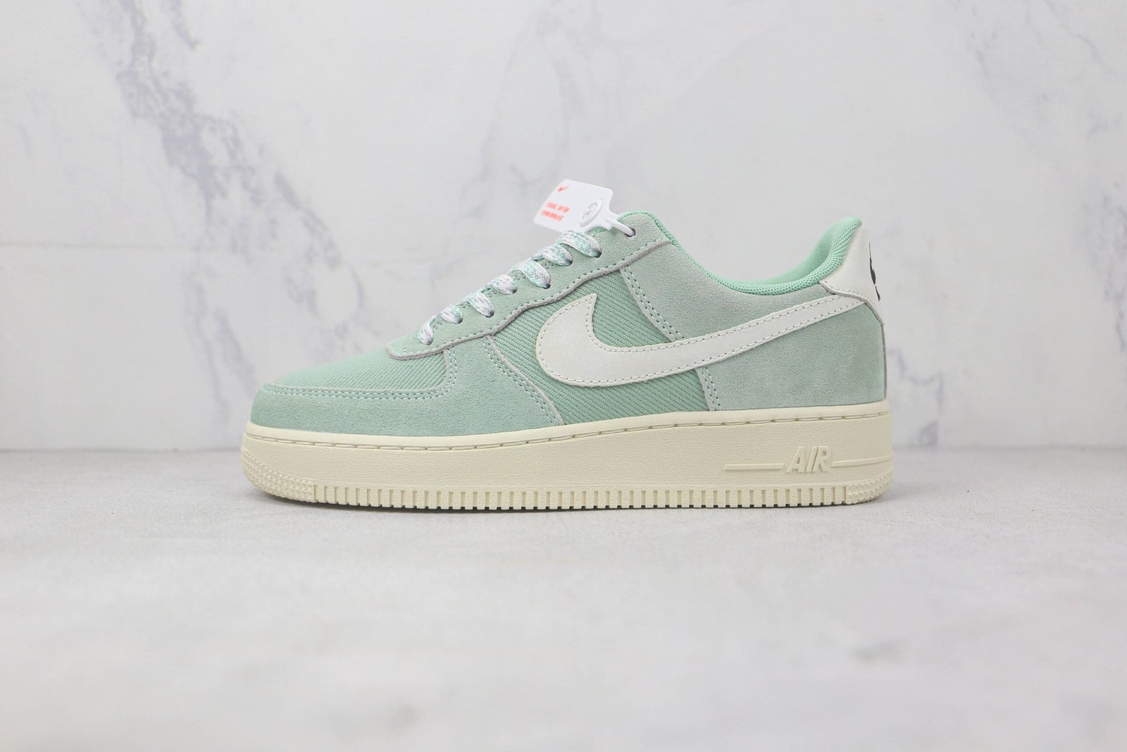 Nike Air Force 1 Low ‘07 LV8 Certified Fresh Enamel Green Nike Air Force 1 Low ‘07 LV8 Certified Fresh Enamel Green