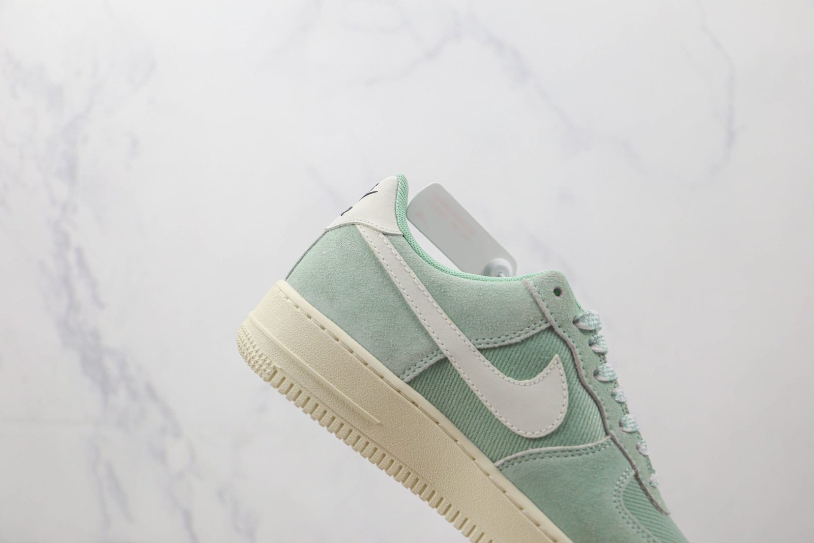 Nike Air Force 1 Low ‘07 LV8 Certified Fresh Enamel Green Nike Air Force 1 Low ‘07 LV8 Certified Fresh Enamel Green