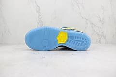 Nike SB Dunk Low The Powerpuff Girls Bubbles Nike SB Dunk Low The Powerpuff Girls Bubbles