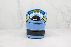 Nike SB Dunk Low The Powerpuff Girls Bubbles Nike SB Dunk Low The Powerpuff Girls Bubbles
