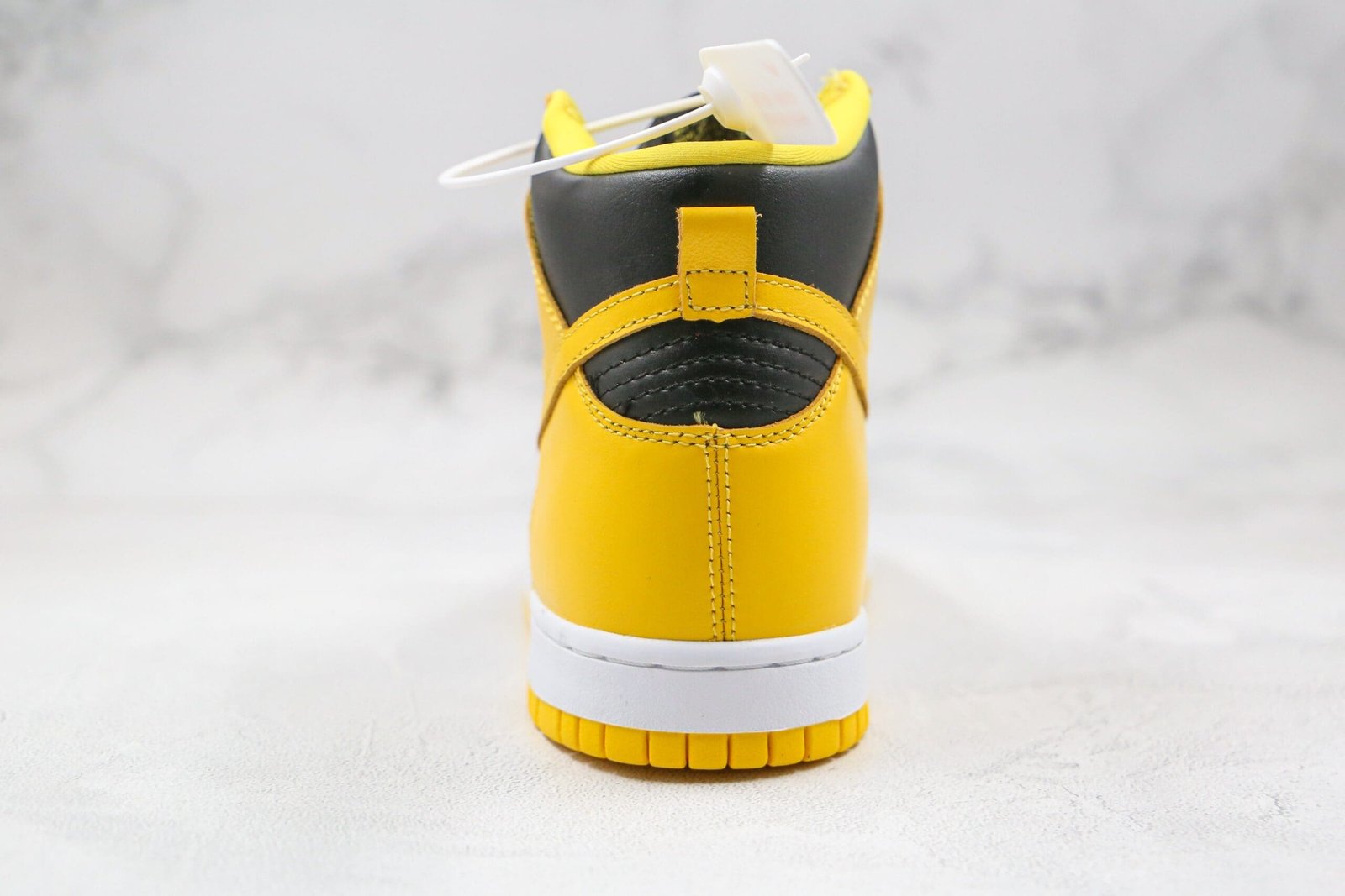 Nike Dunk High Varsity Maize Nike Dunk High Varsity Maize