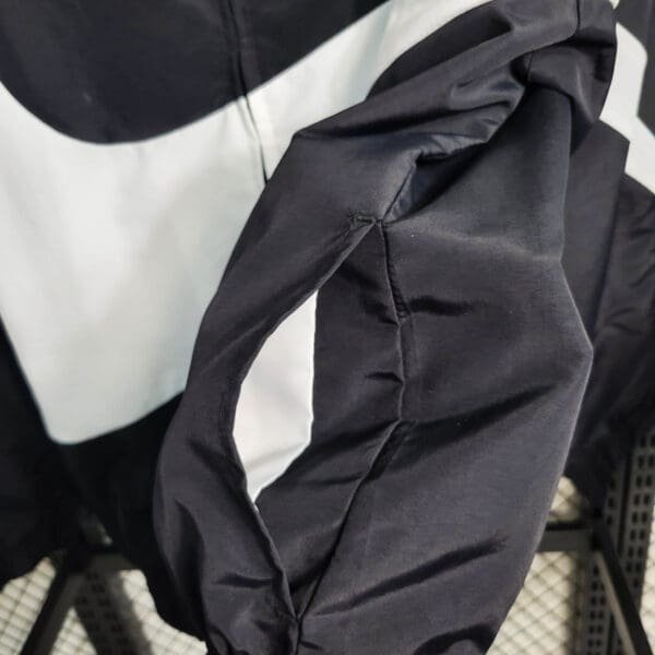 Corta-Vento da Nike Sportswear Big Swoosh