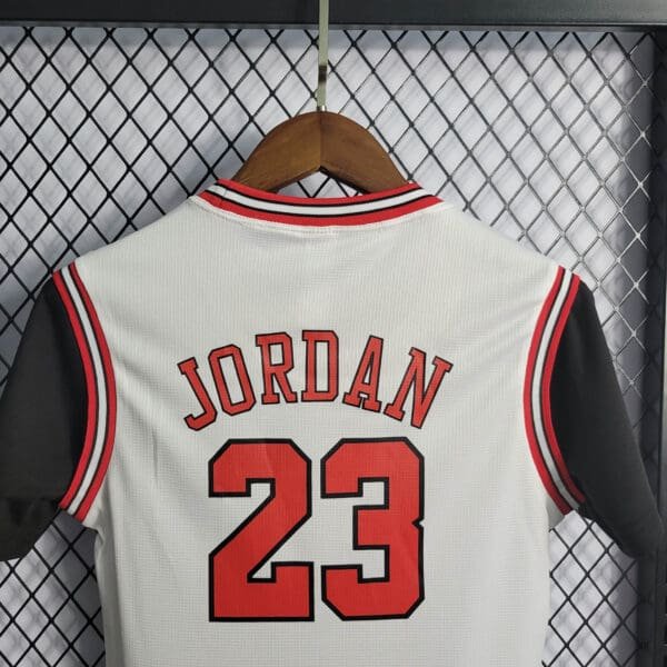Camisa Chicago Bulls Away Feminina