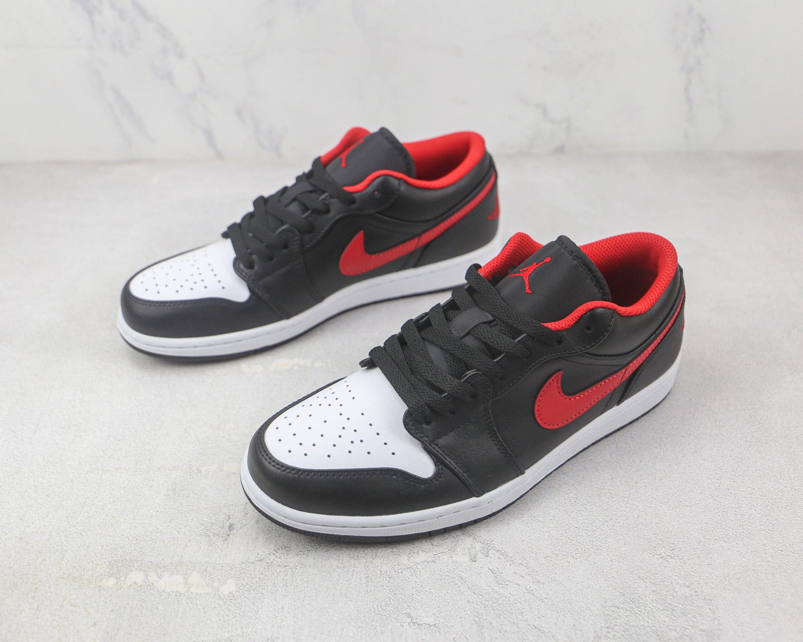 Jordan 1 Low White Toe Jordan 1 Low White Toe