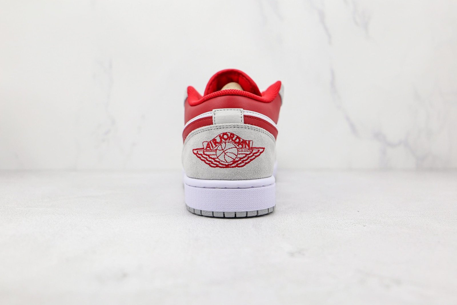 Jordan 1 Low SE Light Smoke Grey Gym Red Jordan 1 Low SE Light Smoke Grey Gym Red