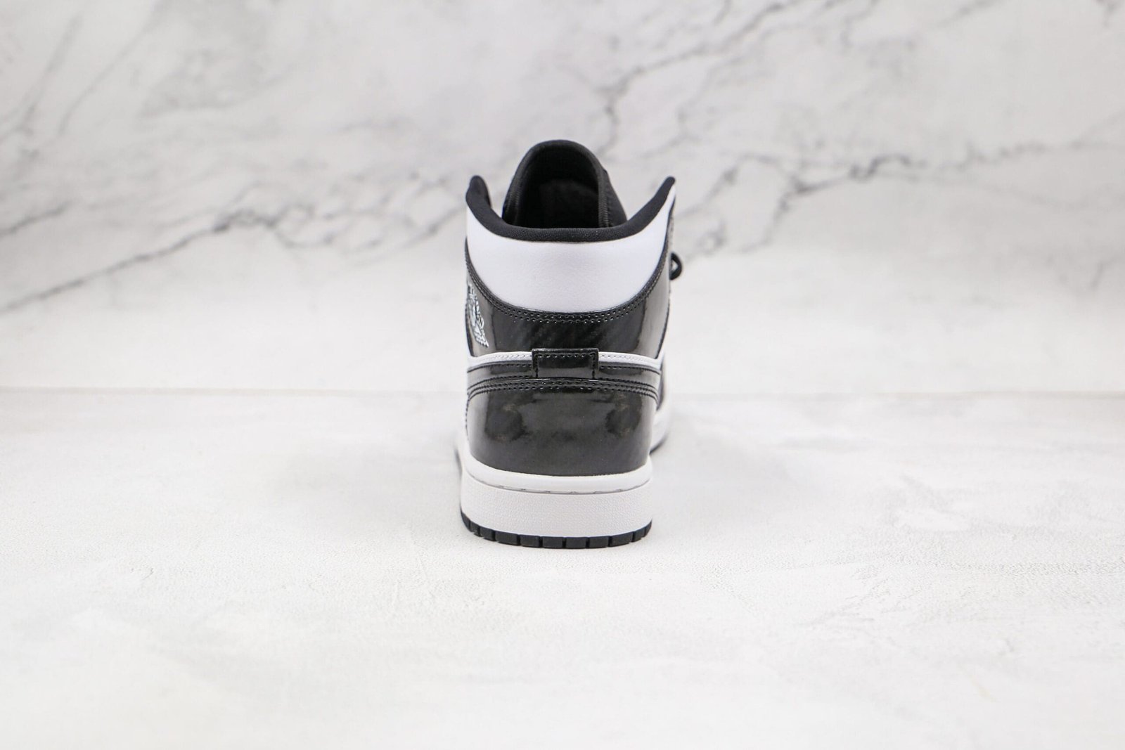 Jordan 1 Mid Carbon Fiber Jordan 1 Mid Carbon Fiber
