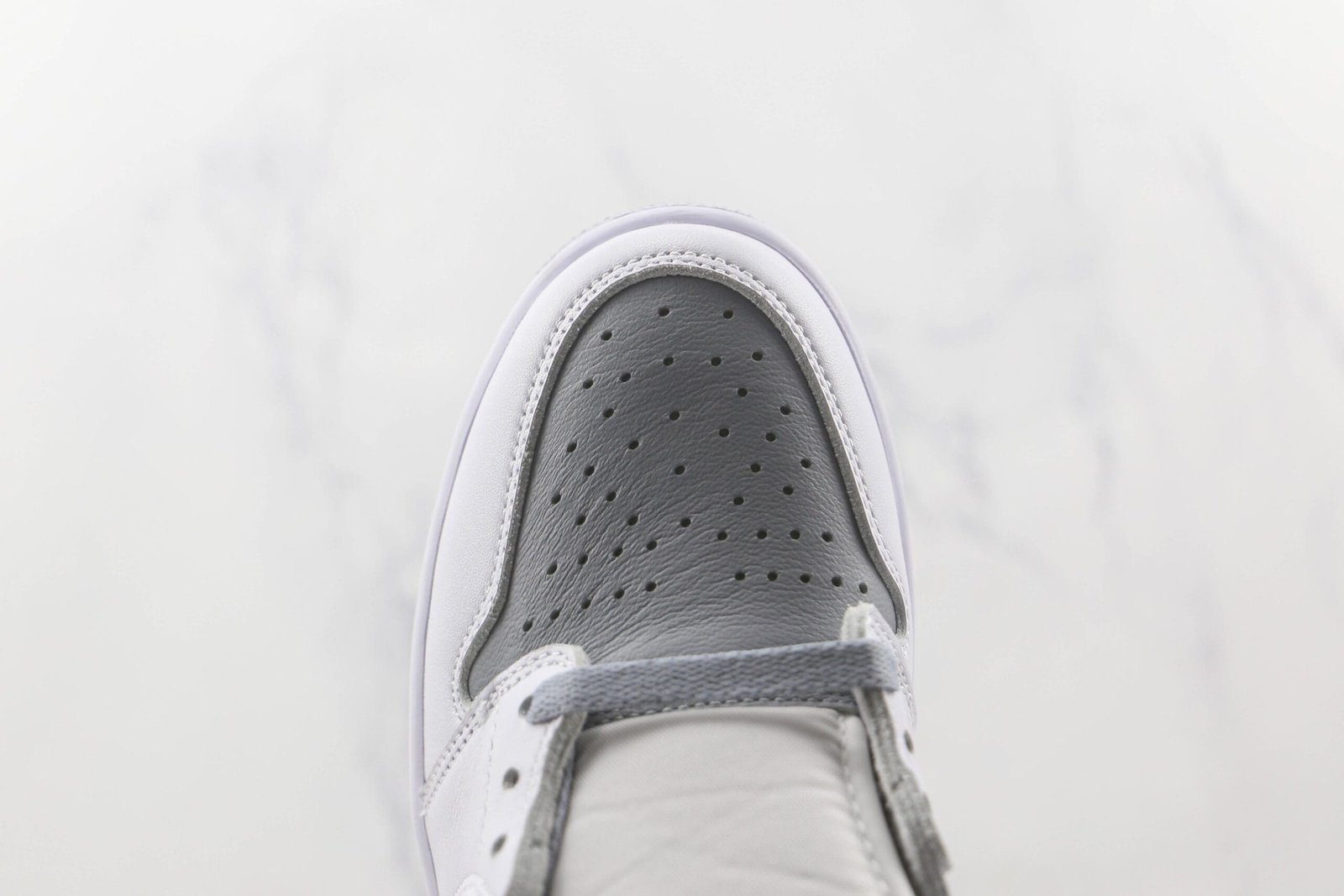 Jordan 1 Retro High OG Stealth Jordan 1 Retro High OG Stealth