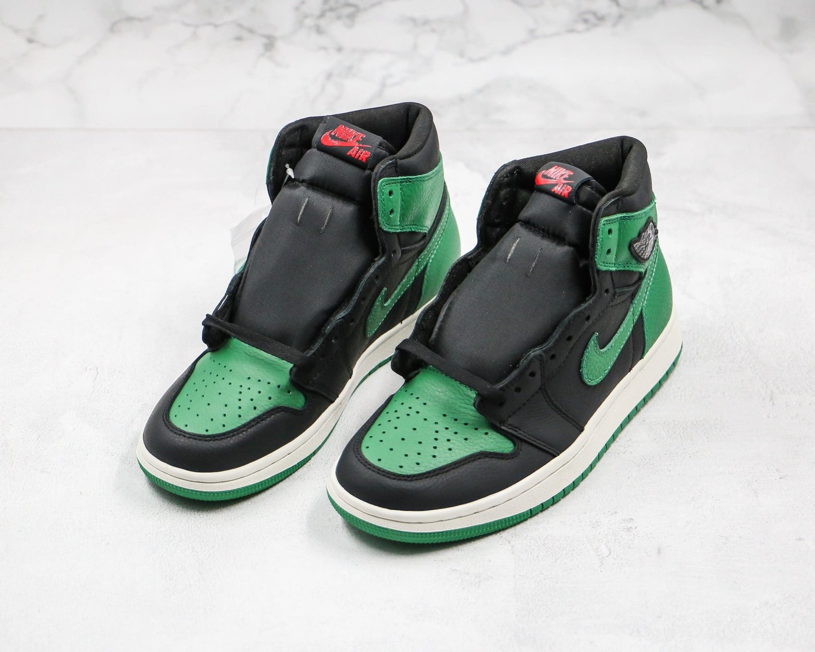Jordan 1 Retro High Pine Green Black Jordan 1 Retro High Pine Green Black