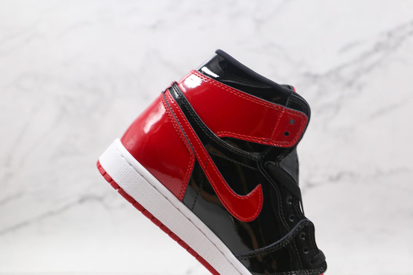 Jordan 1 Retro High OG Bred Patent Jordan 1 Retro High OG Bred Patent